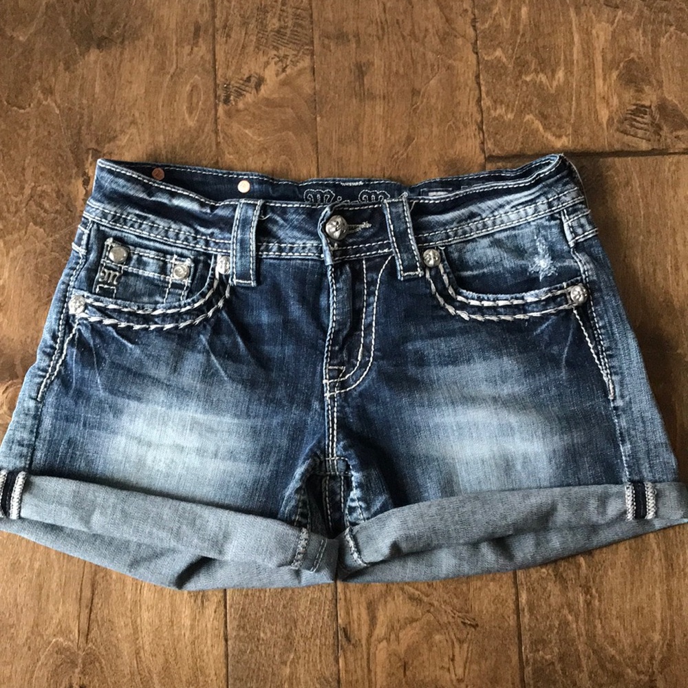 Miss Me denim shorts, sz 27